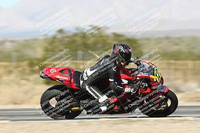 media/Dec-04-2025-Racers Edge (Thu) [[5ebc9f124d]]/3-B Group/5-Session 2 Turn 2 inside Speed Pans/